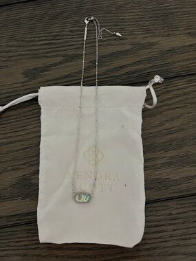 Kendra Scott Silver Iridescent Abalone Pendant Necklace